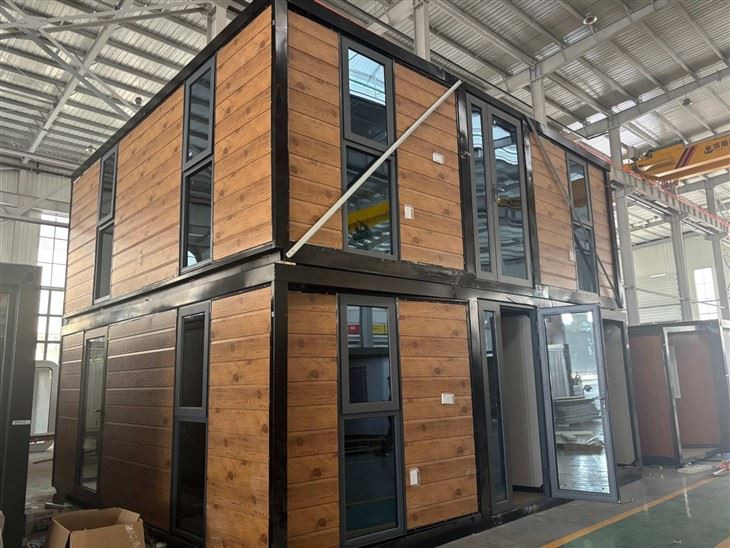 2-Story Double Wing Folding Container House 20FT factory